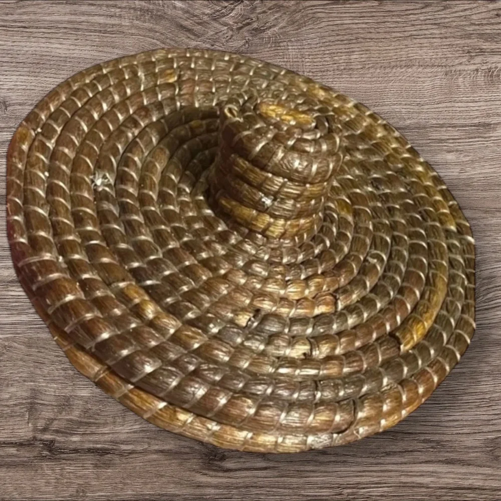 Vintage Handwoven Coiled Basket with Lid Trinket / Storage Box 8.5”
